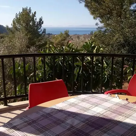 Villakoza With Sea View *